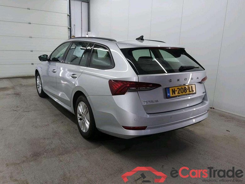 SKODA Octavia Combi 1.0 TSI Bns Edition #5