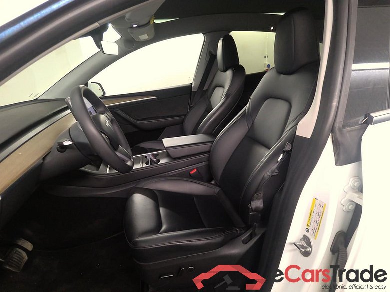 Model Y Long-Range AWD #5