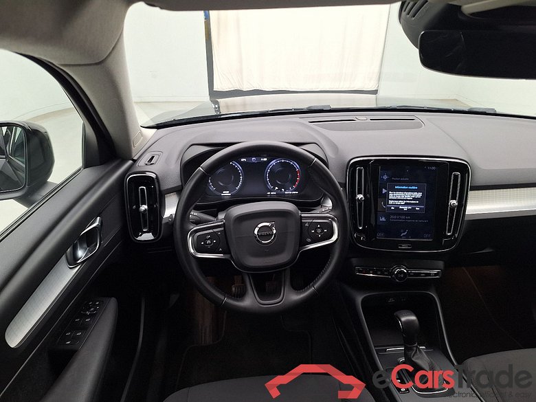 Volvo, XC40 '17, Volvo XC40 T3 Momentum Pro 5d #5