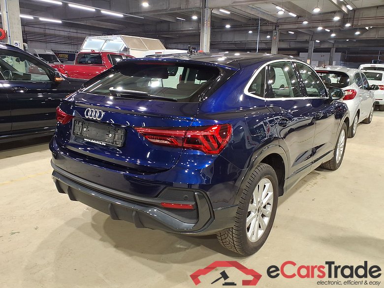 AUDI Q3 Sportback 1.4 45 TFSI E S TRONIC #4