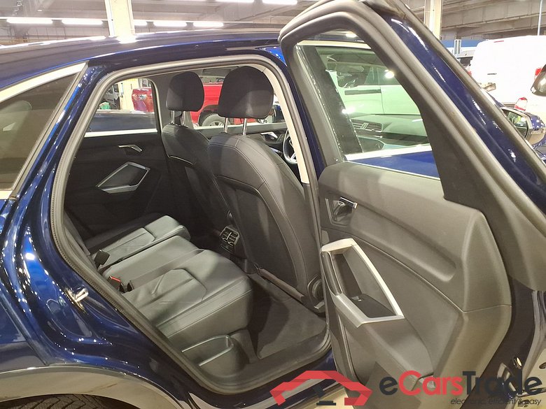 AUDI Q3 Sportback 1.4 45 TFSI E S TRONIC #5