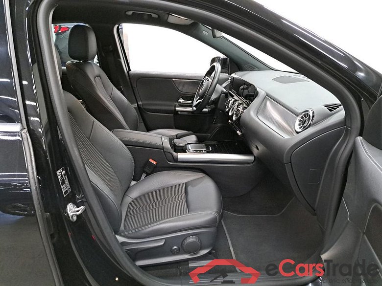 MERCEDES - MER EQA 250 190PK With Climatic & Navigation & Cruise Control & Park Sensors Front & Rear  * ELECTRIC * #3