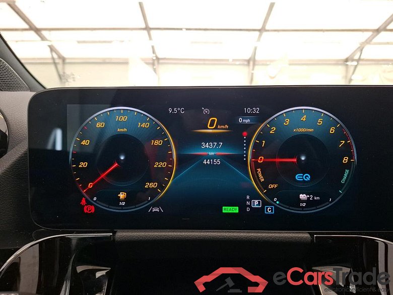 MERCEDES-BENZ GLA / 2020 / 5P / SUV 1.3 GLA 250 e BUSINESS LINE DCT #6