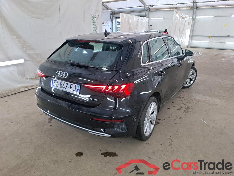 AUDI A3 Sportback / 2020 / 5P / Berline 35 TFSI 150 MHEV S Tronic Design Luxe #3