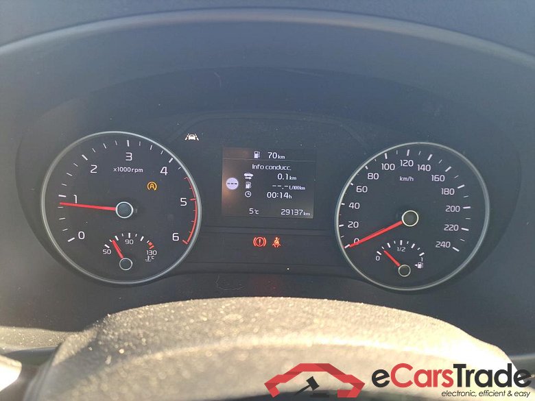 KIA Sportage / 2018 / 5P / todoterreno 1.6 MHEV Drive Plus 100kW (136CV) 4x2 #4