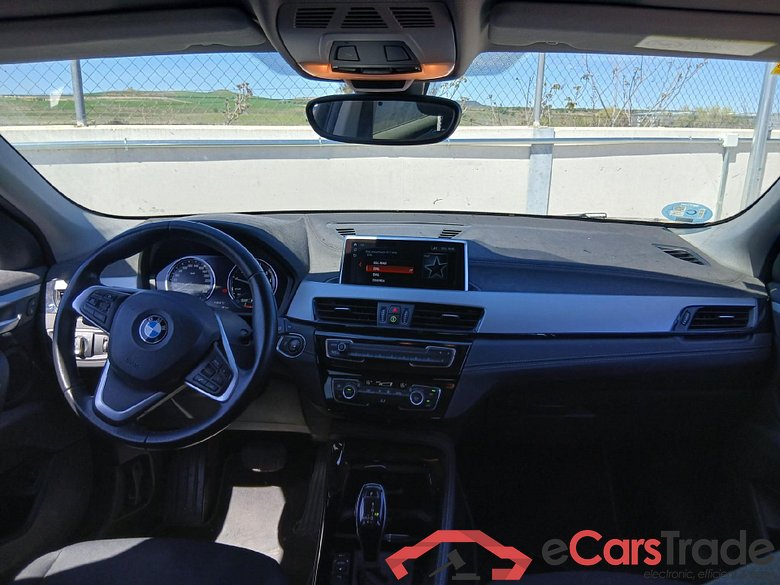 BMW X2 / 2017 / 5P / todoterreno sDrive18i #3