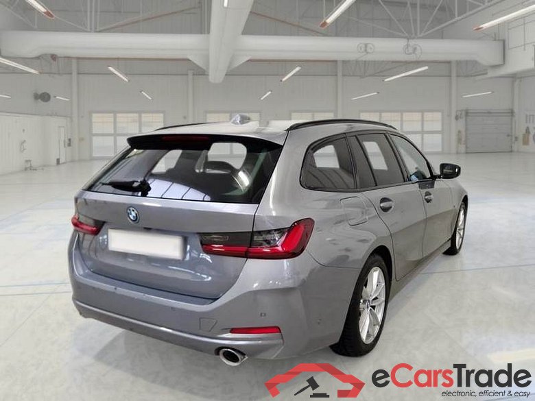 BMW SERIE 3 / 2022 / 5P / STATION WAGON 330E XDRIVE LUXURY TOURING AUTO #2