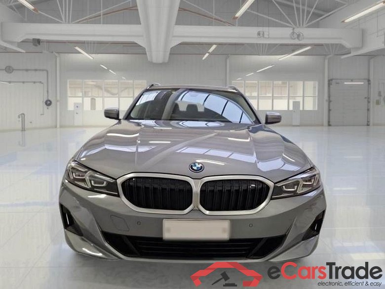 BMW SERIE 3 / 2022 / 5P / STATION WAGON 330E XDRIVE LUXURY TOURING AUTO #6