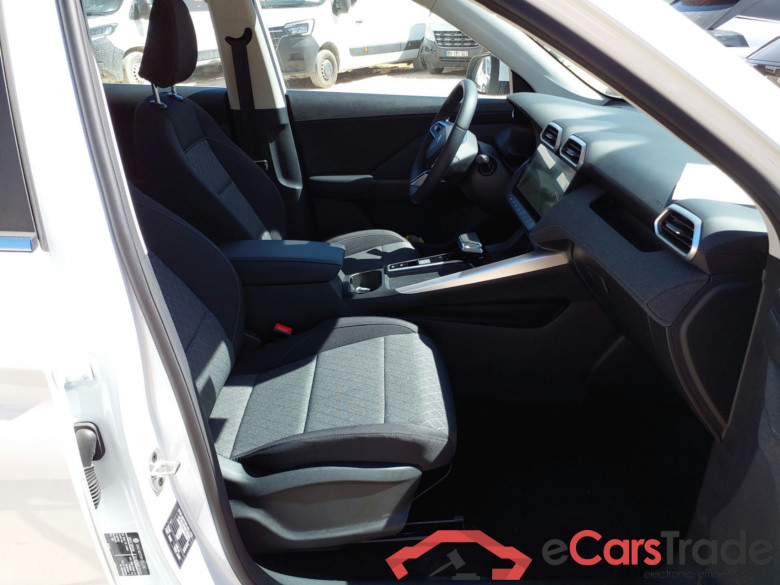MG ZS  1.5 L Hybrid+ 197 CV Comfort #5