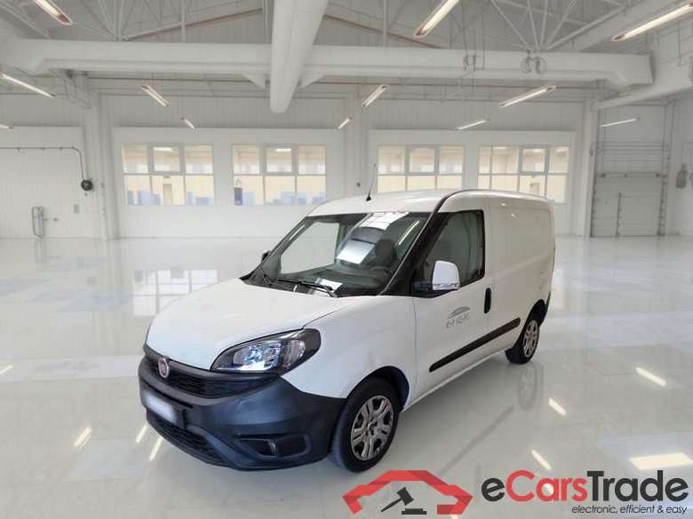 FIAT DOBLÒ CARGO / 2014 / 4P / VETT. FURGONATA 1.3 MULTIJET 16V 95CV SX EURO 6