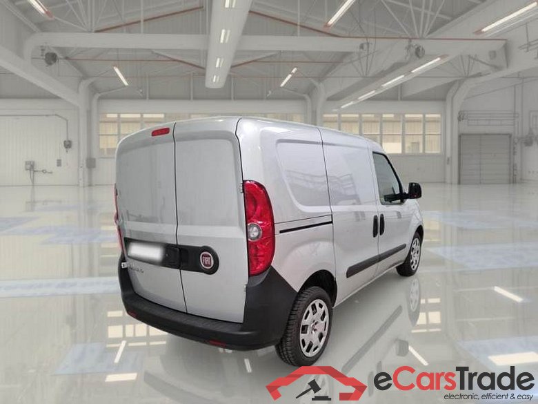 FIAT DOBLÒ CARGO / 2014 / 4P / VETT. FURGONATA CH1 LOUNGE 1.6 MJET 120CV E6D-F SeS #2