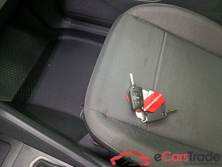 VOLKSWAGEN CADDY VAN DIESEL - 2021 2.0 TDi 102 5d #6