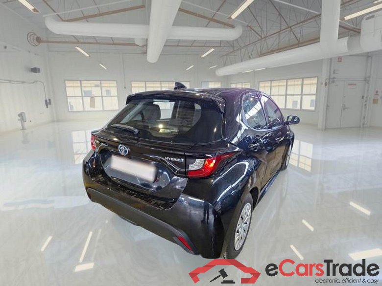 TOYOTA YARIS / 2020 / 5P / BERLINA HYBRID BUSINESS MY20 #2