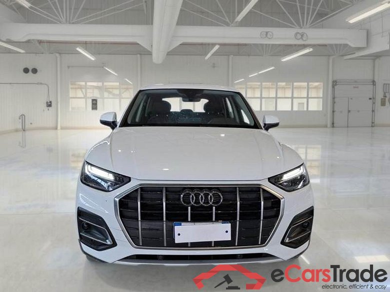 AUDI Q5 / 2020 / 5P / SUV 35 TDI BUSINESS ADVANCED S TRONIC #6