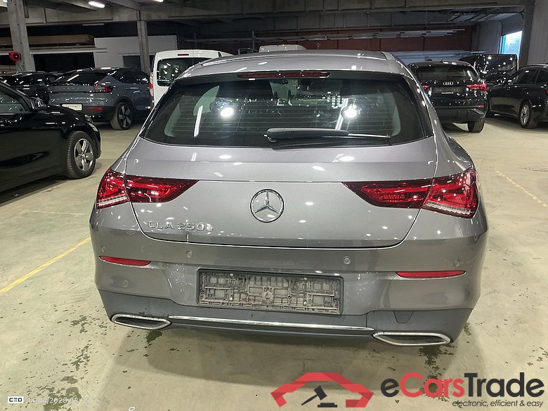 MERCEDES-BENZ CLA 1.3 CLA 250 E BUSINESS SOLUTION DCT #5