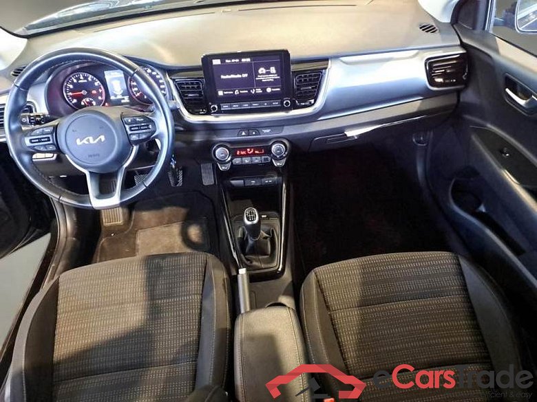 KIA STONIC / 2017 / 5P / SUV 1.0 T-GDI 74KW MHEV STYLE #3