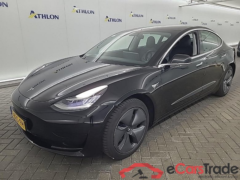 Tesla Model 3 Standard Range Plus RWD 4D 225kW #1