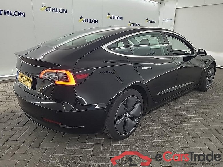 Tesla Model 3 Standard Range Plus RWD 4D 225kW #3