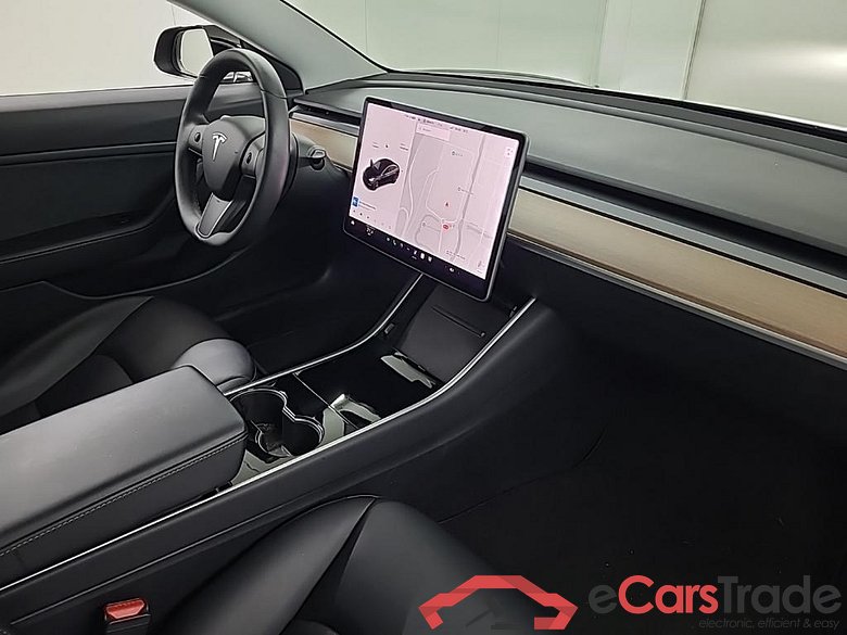 Tesla Model 3 Standard Range Plus RWD 4D 225kW #6