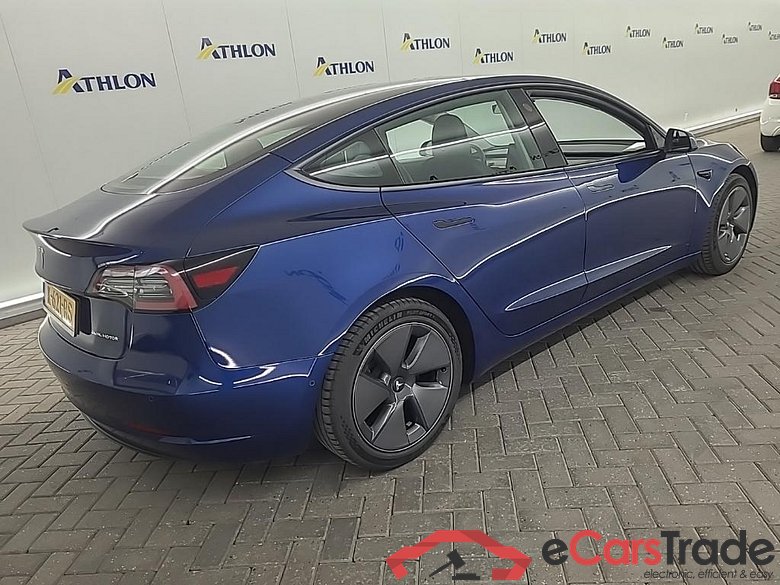 Tesla Model 3 Long Range Dual Motor AWD 4D 350kW #3