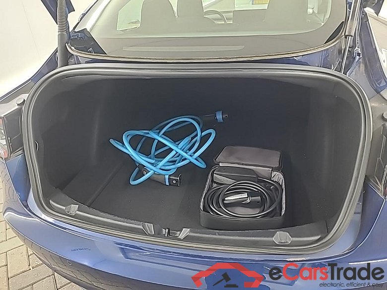 Tesla Model 3 Long Range Dual Motor AWD 4D 350kW #5