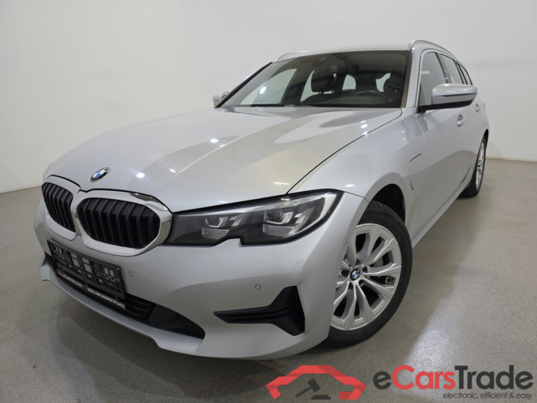 BMW 330e Plug-In Hybrid Aut. LED-Xenon LC-Pro Navi Hi-Fi Leather KeylessGo Klima PDC ...