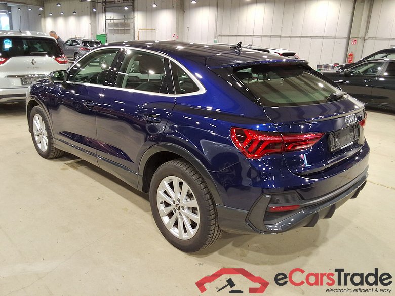 AUDI Q3 Sportback 1.4 45 TFSI E S TRONIC #2