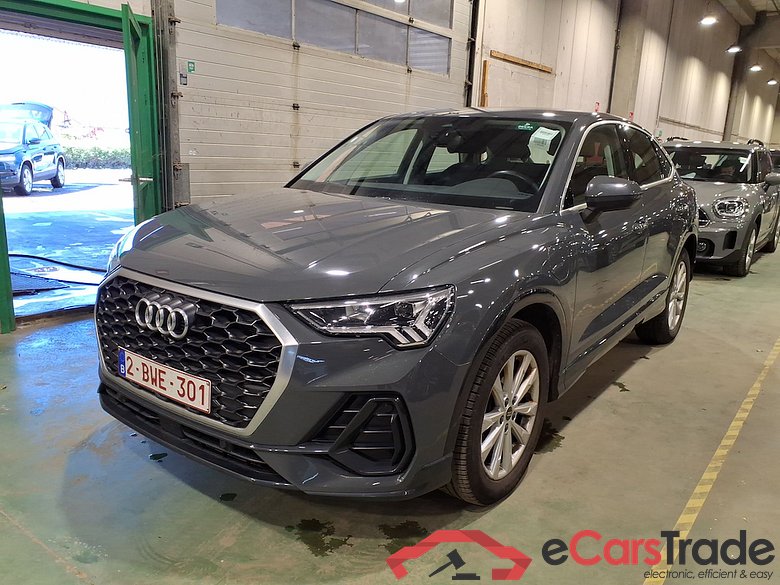 AUDI Q3 Sportback 1.4 45 TFSI E S TRONIC #1
