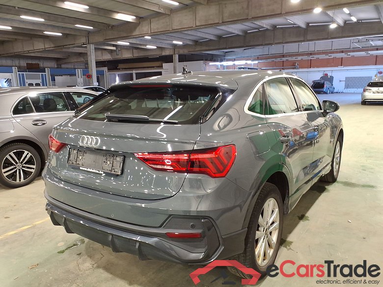 AUDI Q3 Sportback 1.4 45 TFSI E S TRONIC #4