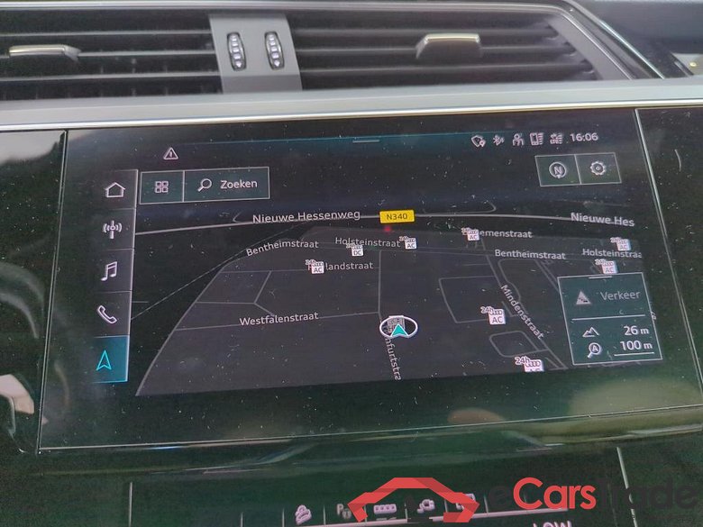 AUDI e-tron 300 kW #2