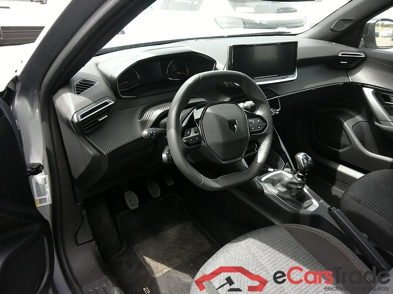 Peugeot 2008 1.2 Puretech LED Navi Klima PDC ... #3