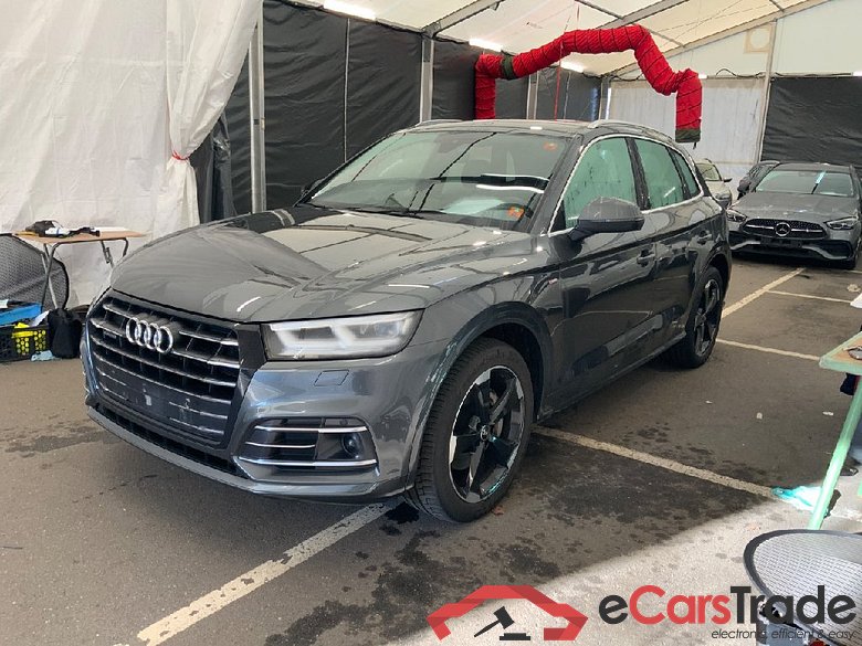 Q5 55 TFSI e quattro sport 2.0 TFSI 270KW AT7 E6dT