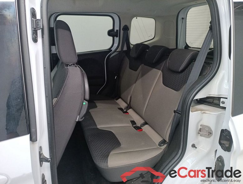 FORD TOURNEO COURIER DSL - 2018 1.5 TDCi 102 Trend S/S (EU6d) 5d #3