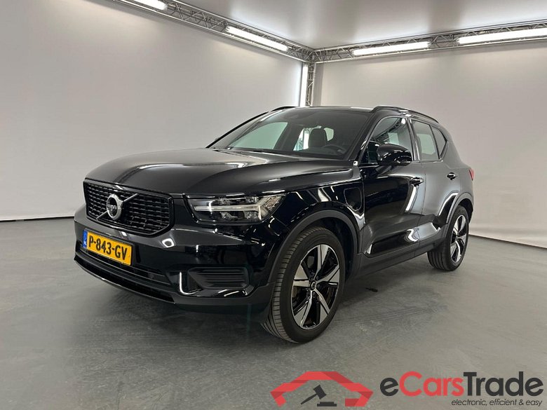 VOLVO XC40 1.5 T4 Recharge R-Design #1