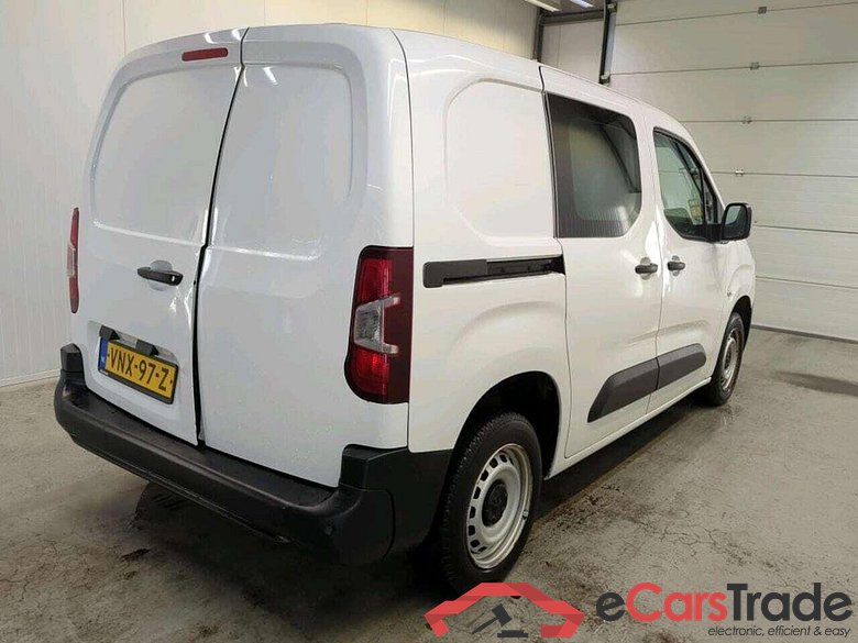 PEUGEOT Partner 1.2 PT. Premium #2