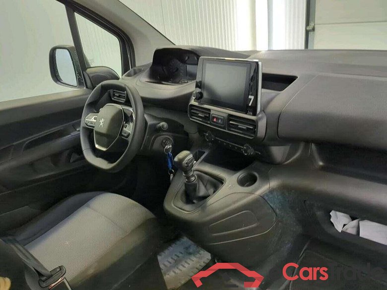 PEUGEOT Partner 1.2 PT. Premium #3