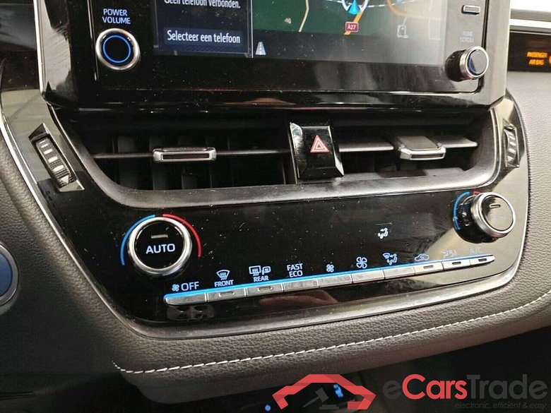 TOYOTA Corolla Touring Sports 1.8 Hybrid Dynamic #4