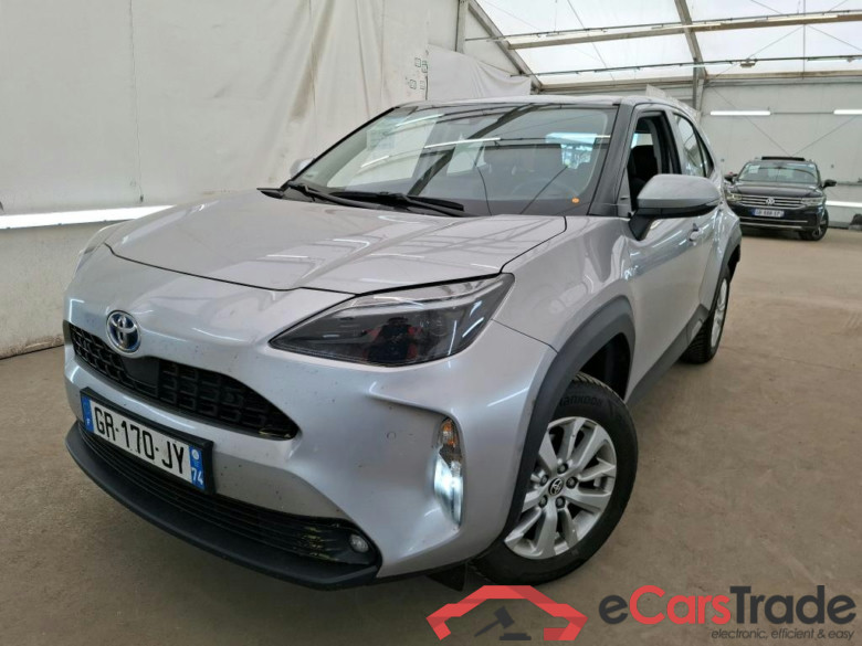 TOYOTA Yaris Cross Hybride / 2021 / 5P / SUV 1.5 HYBRID 116H DYNAMIC BUSINESS BEY AWD #1