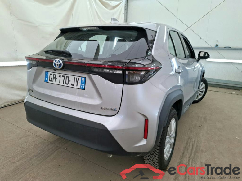 TOYOTA Yaris Cross Hybride / 2021 / 5P / SUV 1.5 HYBRID 116H DYNAMIC BUSINESS BEY AWD #3