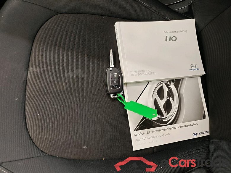 Hyundai i10 1.0i Blue Comfort 5d #4