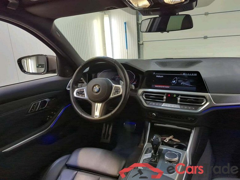 BMW 3-serie 330i xD High Exec. #3