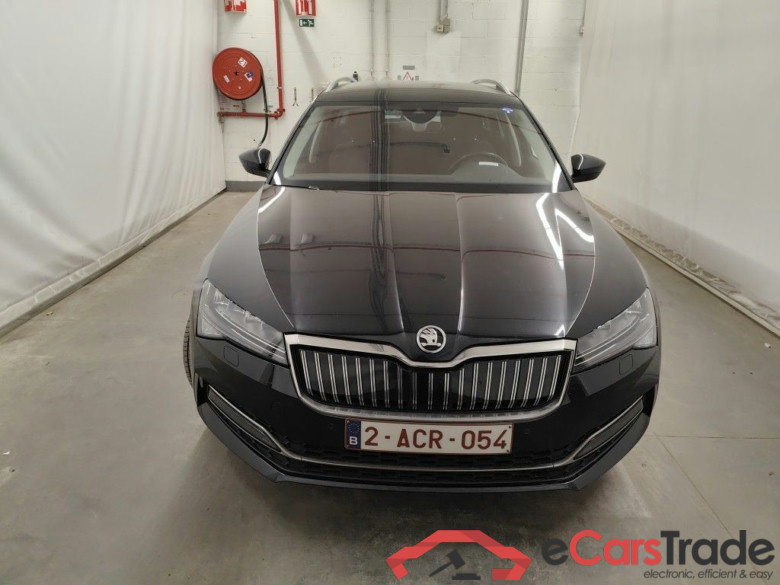Skoda Superb Combi 1.4 TSI iV 160kW DSG6 Style 5d #5