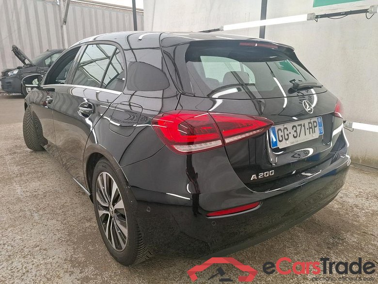 MERCEDES-BENZ Classe A Compact / 2018 / 5P / Berline A 200 Business Line 7G-DCT #2