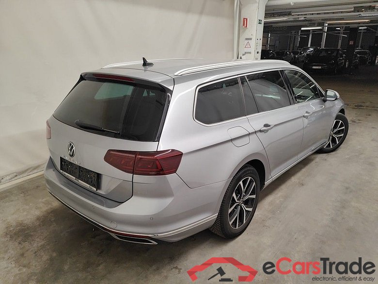 Volkswagen Passat Variant 2.0 TDI SCR 110kW DSG7 Elegance Business 5d #2