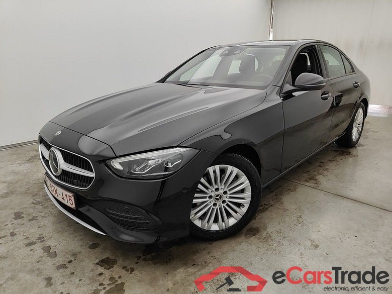 Mercedes-Benz C-Klasse Berline C 200 d Business Line 4d #1