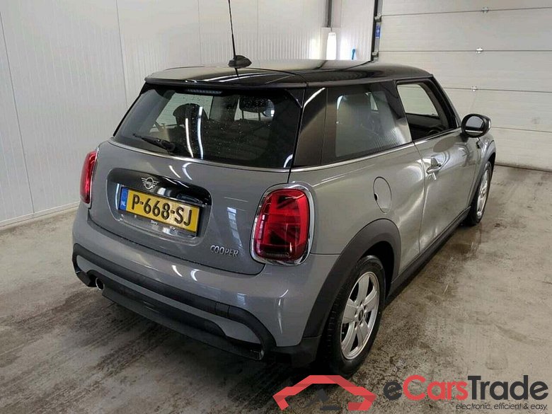 Mini Mini 1.5 Cooper Essential #2