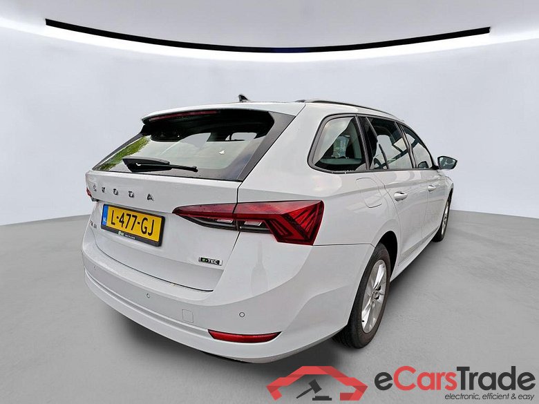 SKODA Octavia Combi 81 kW #6
