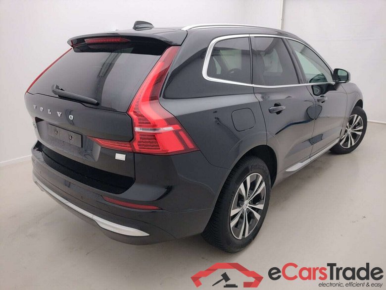 VOLVO XC60 2.0 T6 PHEV BENZINE ESSENTIAL #2