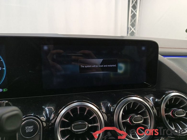MERCEDES EQA 66.5 kWh EQA 250 190 5d #6