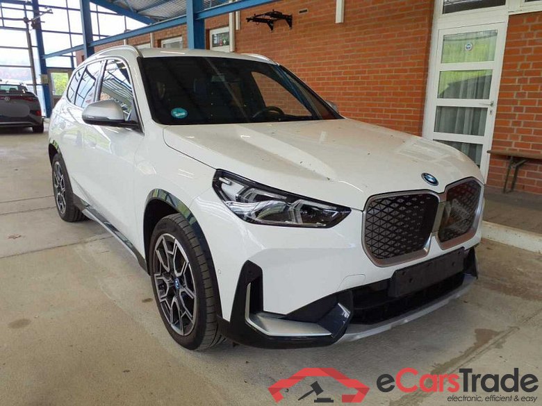 BMW iX1 (U11E)(2022->) DE - SUV5 eDrive20, eDrive xLine, 2023 - 2026 #1